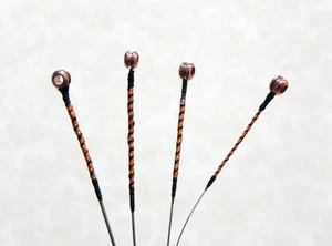 Juego completo de 10 juegos de cuerdas finas con núcleo de acero extremo de bola E G,D,A,E envío gratuito - Imagen 1 de 4