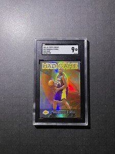 (SGC 9) 2001-02 Topps Chrome Shaquille O’Neal Mad Game Refractor Insert #MG2