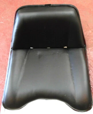DAVID BROWN TRACTOR (various, see listing) SEAT IN BLACK - Image 1 of 3