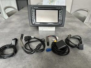 autoradio navigatore lettore dvd cd per vw golf e altri modelli vw - Foto 1 di 7