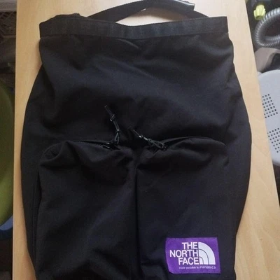 Bolso de Mano The North Face Etiqueta Púrpura 2 Vías Negro 2 Bolsillos Frontales Usado Foto 1 de 4