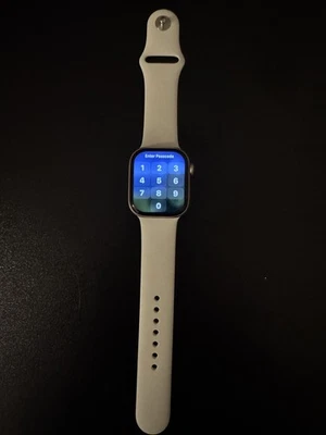 Apple Watch Series 10 42 мм — розовое золото — (GPS + мобильная связь) - Изображение 1 из 4