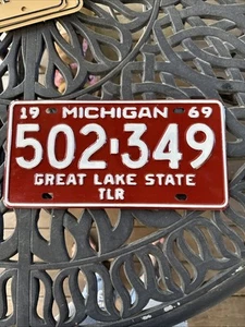 Michigan License Plate Trailer 1969 - Picture 1 of 8