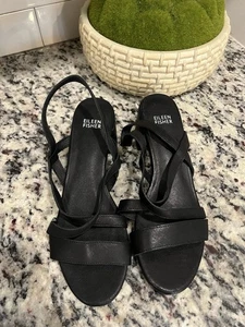 Eileen Black Strappy Flat Sandals Size 8.5 - Picture 1 of 7