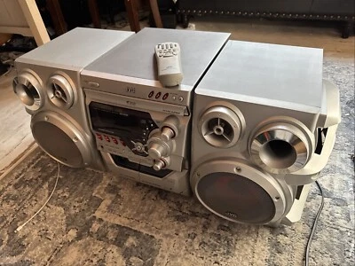 JVC MX-G500 Stereo System with 3-CD changer - Image 1 of 4