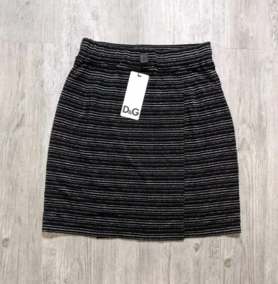 Falda envolvente sintética a rayas metálicas brillantes Dolce & Gabbana talla 44 hecha en Italia  Foto 1 de 4