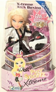Bratz X-treme Kickboxen Cloe Puppe Play Spotz mit Kleidung & Zubehör NRFB - Bild 1 von 9