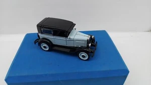 Signature 1928 Chevy Car 1/32 - Picture 1 of 2