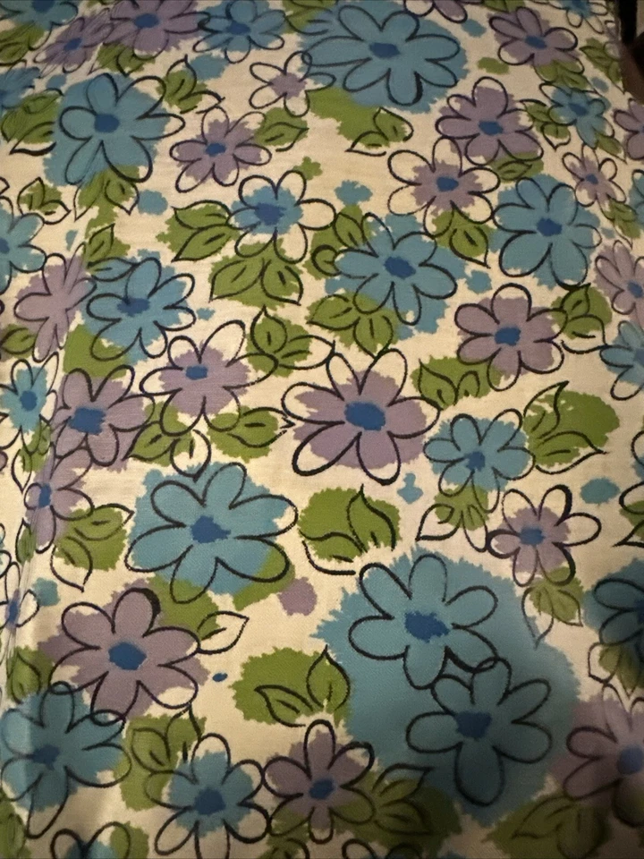 164”x35” Single Layer Fabric Piece Floral Fabric Purple Blue Green Polish Cotton - Image 1 of 2