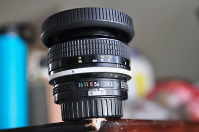 Lente Nikon Nikkor 55 mm F1.1.2 montura Nikon F Foto 1 de 4