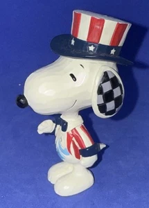 Jim Shore 6005951 ~ Minature PEANUTS SNOOPY Patriotic 2019 4th of July - Picture 1 of 7