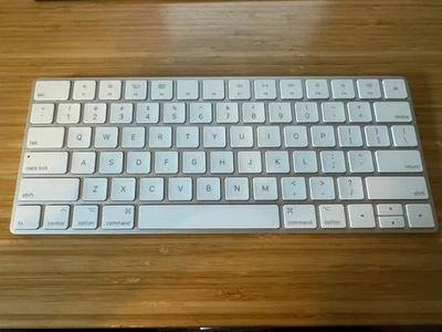 USED: Apple A1644 Magic Keyboard (White/Silver)  - Image 1 of 2