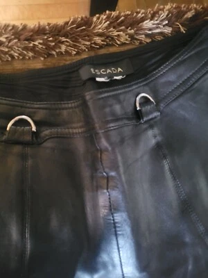 Pantalón mujer Escada talla 40 Foto 1 de 3