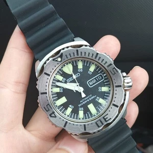 Seiko Monster 1st generation watch, seiko automatic diver 200m men's watch black - Picture 1 of 5