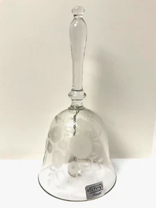 Hand Etched Bell Flowers in Clear Glass Schimd Portugal Crystal Garden Figurine - Picture 1 of 12