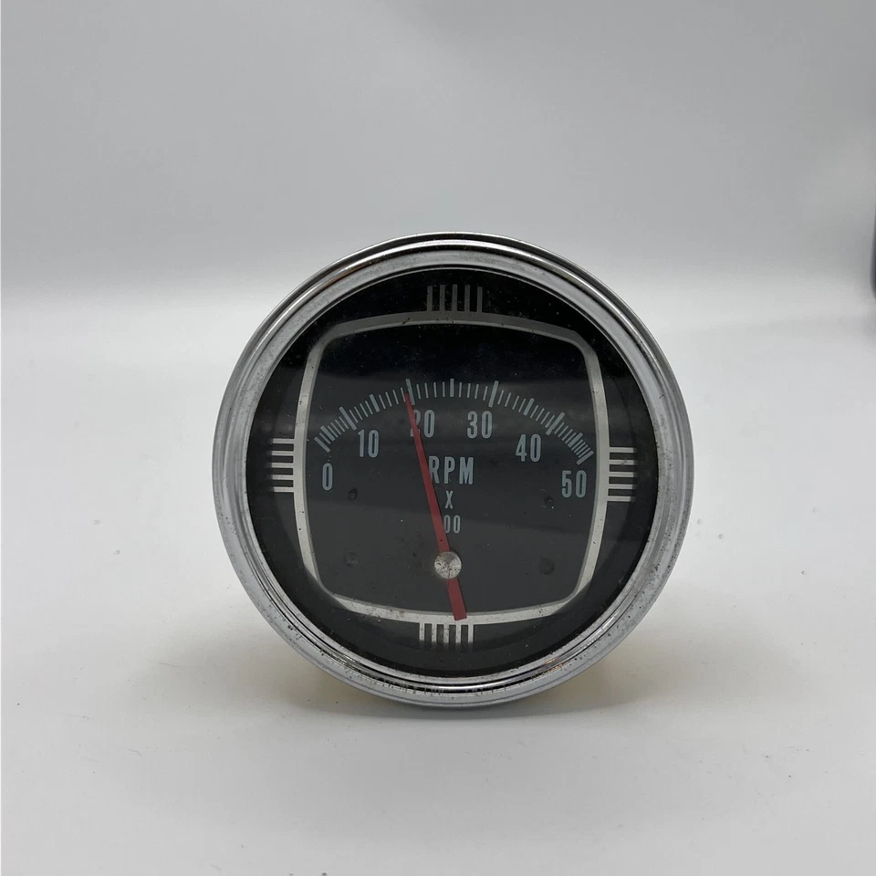 Velocímetro de 8 cilindros Mercury 5657211 velocímetro RPM Foto 1 de 4