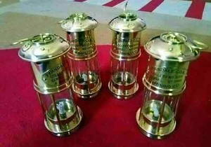 SET OF 4 Oil Lamp Lantern Wick Vintage Antique Brass Glass Flat Nautical gift - Picture 1 of 4