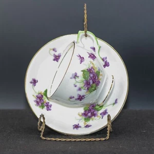 Salisbury White Bone China Violets w/green handle Gilt Teacup and Saucer Set - Picture 1 of 12
