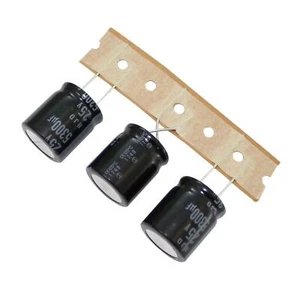 5x Elko Kondensator Radial 5300µF 25V 105°C 18x20mm RJD-25V532AK5XGY-TC9 5300uF - Picture 1 of 1