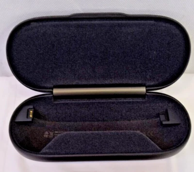 Ray-Ban 1AT2199A00 Negro Estuche Cargador Rígido SOLO para Gafas de Sol Smart Wayfarer Foto 1 de 4