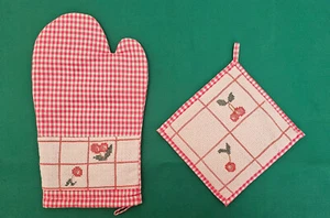 Guanto forno e presina ricamate a mano su etamine - tema quadri - 100% cotone - Imagen 1 de 4