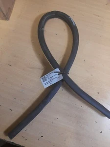 LAND ROVER FREELANDER 1998-2006 BONNET RUBBER SEAL - Picture 1 of 2