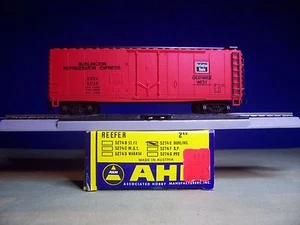 AHM Vintage HO * 40' BURLINGTON Reefer * Ottime condizioni - Foto 1 di 2
