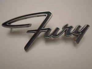 1975 1977 1977 1978 MOPAR PLYMOUTH FURY EMBLEMA DEL CUERPO DE ESCRITURA 25242332 - Imagen 1 de 10