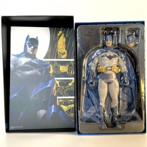 Sideshow Batman 1/6 Scale Action Figure Hot Toys Compatible Japan Used - Picture 1 of 5