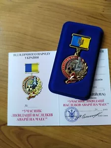 Medal CHERNOBYL LIQUIDANT Soyuz Nuclear Tragedy 1986-1990 a - Picture 1 of 2