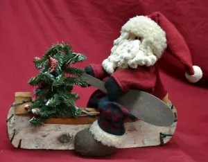 WEIHNACHTSMANN PLÜSCH IM KANU LIEFERUNG EINES WEIHNACHTSBAUMS (NEU) * KOSTENLOSER VERSAND IN DIE USA - Bild 1 von 10