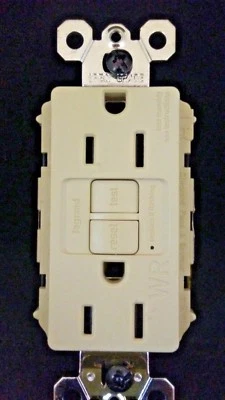 LOT OF 10 Pass Seymour 1597TRWRI Tamper Weather Resist GFCI IVORY FREE SHIP b - Image 1 of 4