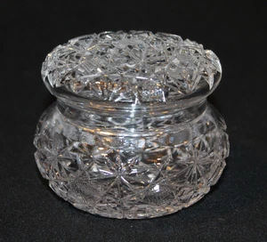 ANTIQUE ABP BRILLIANT PERIOD CUT GLASS LADIES POWDER JAR, 2 ¾ INCH TALL, 3 ¼ IN - Picture 1 of 8