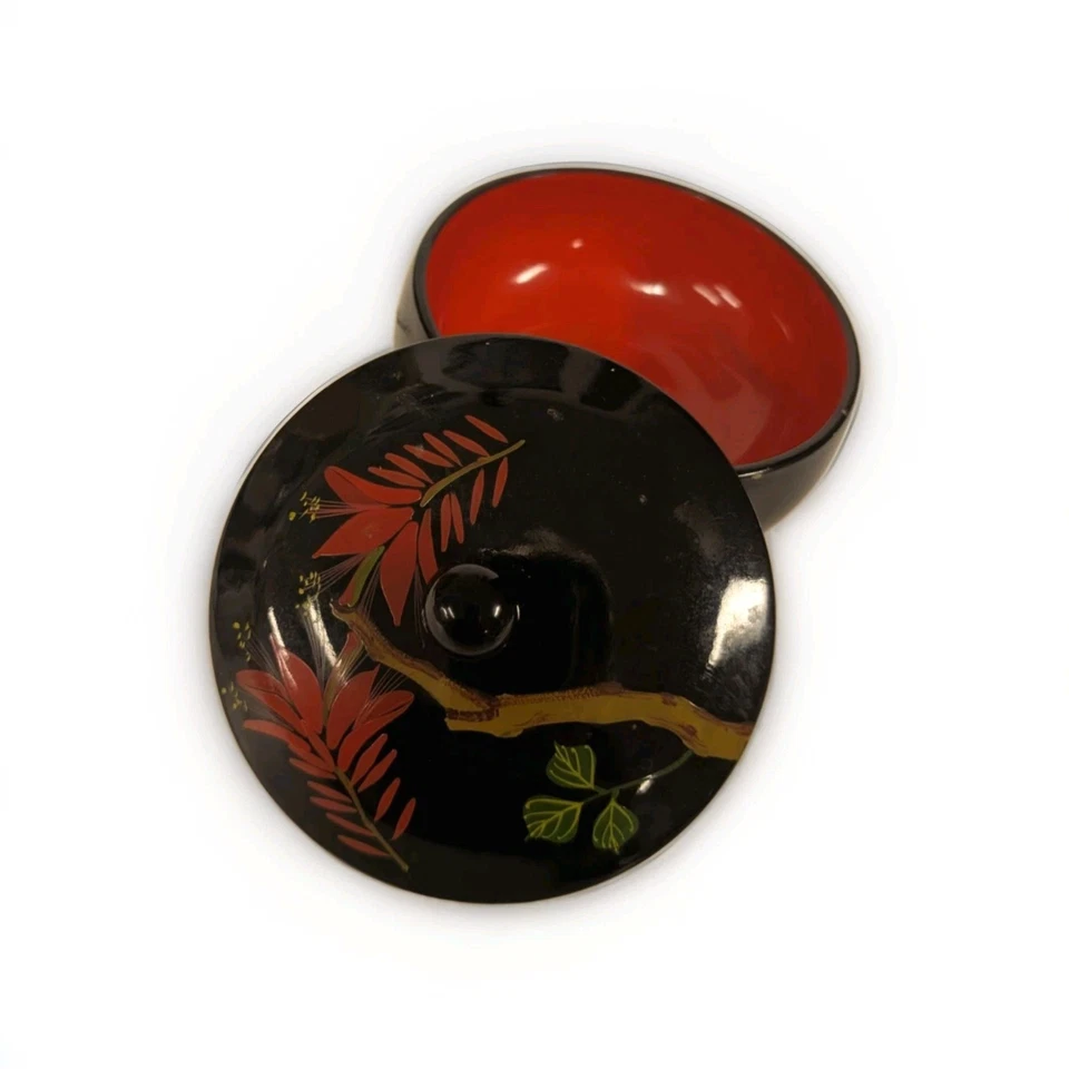 Japanese Lacquer Wood Covered Bowl Trinket Box 5 in Vintage Black Red - Image 1 of 4