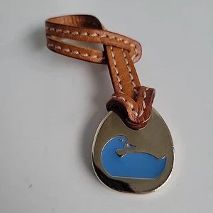 Borsa di ricambio Dooney Bourke blu anatra oro pelle borsa etichetta ciondolo logo fob - Foto 1 di 7