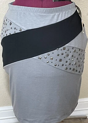 NUEVO~FALDA PIRÁMIDE TACHONADA~Talla M~GENERACIÓN MORFINA~Gris/Negro BODYCON-VINTAGE Foto 1 de 4