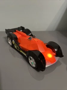 Hot Wheels Color Crashers Missile Hi-Tech, Jouet Motorisé Voiture Lumières et Sons - Photo 1/6