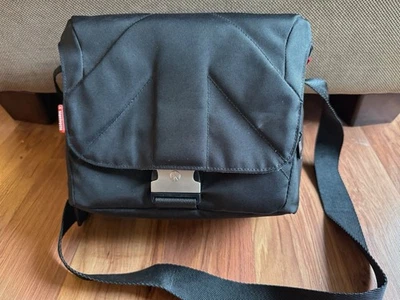 Manfrotto Camera Messenger MB SSB-6BB Black Shoulder Bag 9x7x5 - Image 1 of 4