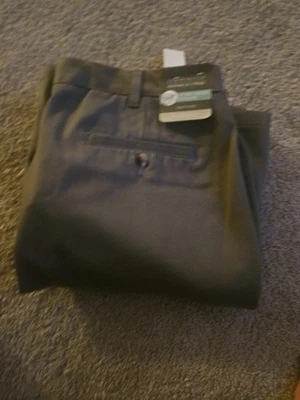Pantalones para hombre Van Heusen Foto 1 de 3