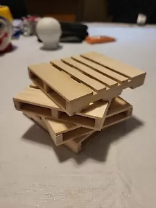 4 Pack Mini Wooden Pallet Beverage Coasters for Hot and Cold Drinks With Crate - Picture 1 of 5
