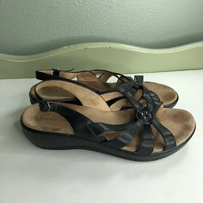 Clarks Sandals Wedges Heels Women Size 10M Black Leather Sling Back Comfort — 第 1/4 张图片
