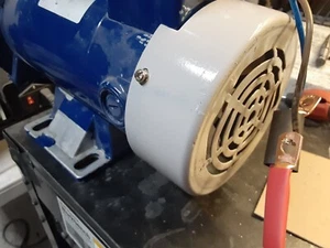 DC MOTOR, 1/2HP, 56C, 24V, 1750RPM, TEFC, Hallmark Industries - Picture 1 of 2