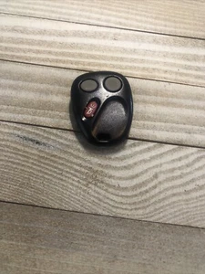 GM 15008008 Keyless Entry Remote Smart Key Fob Black 3-Buttons Battery Powered - Picture 1 of 3