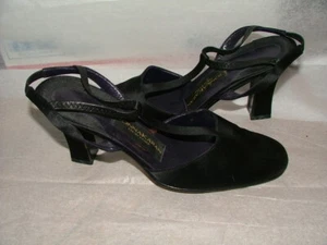 NEW WOB DONNA KARAN New York SIZE 6.5 B SATIN BLACK SOLID #350 - Picture 1 of 8