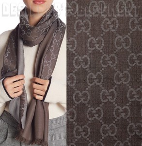 brown gucci scarf womens