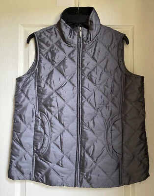 Jane Ashley Women’s Quilted Vest Size Large Gray Metallic NEW NWOT - Image 1 of 4