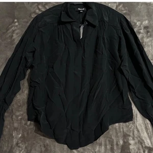 Madewell Bluse Oberteil XS schwarz Knopfleiste Langarmshirt Arbeitskleidung Bluse - Bild 1 von 8