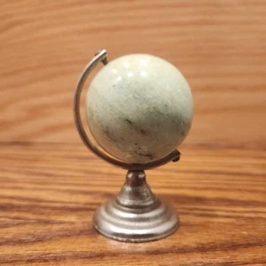 Vintage Green Soapstone Globe 3.5" Desktop Paperweight Decoration MCM - Picture 1 of 4