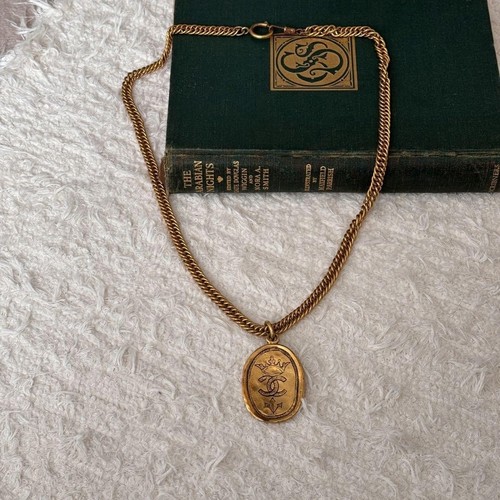 Collana lunga Chanel pendenti placcatura oro unisex catena 73 cm incisione logo