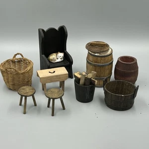 Lot of Dolls House Miniature 1:12 Vintage Tudor Style Furniture & Accessories - Picture 1 of 10